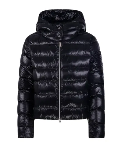 Herno Hooded Quilted Padded Jacket Long Sleeves In Black