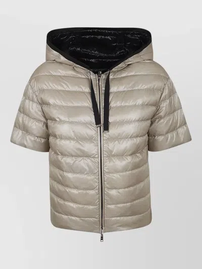 Herno Hooded Quilted Jacket Short Sleeves In Green