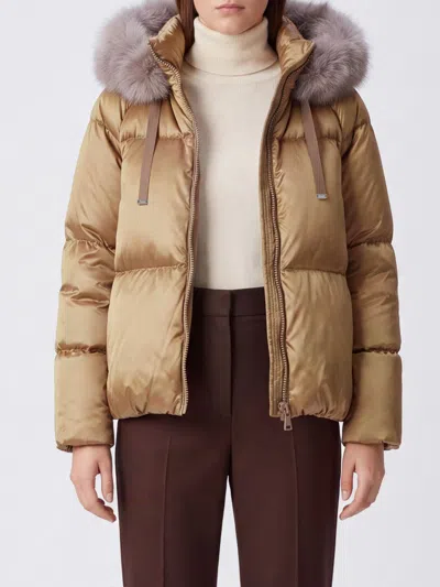 Herno Hooded Quilted Nylon Short Puffer Jacket With A Funnel Neck In Nude