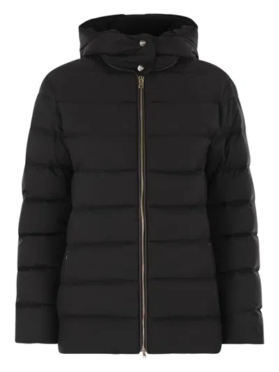 Herno Hooded Quilted Jacket Side Zipper Pocket In Black