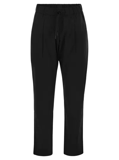 Herno Resort Trousers In Pleated Jersey In Black