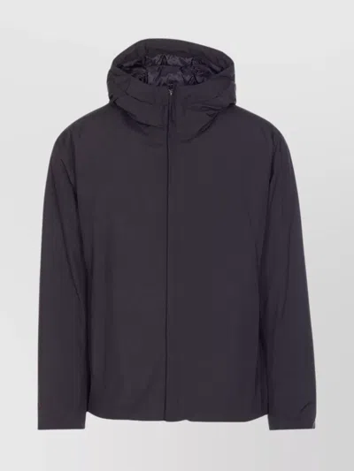 HERNO LIGHTWEIGHT HOODED DOWN JACKET POCKETS