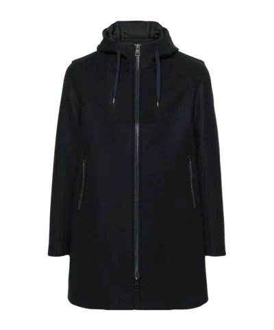 Herno Logo-plaque Hooded Coat In Black