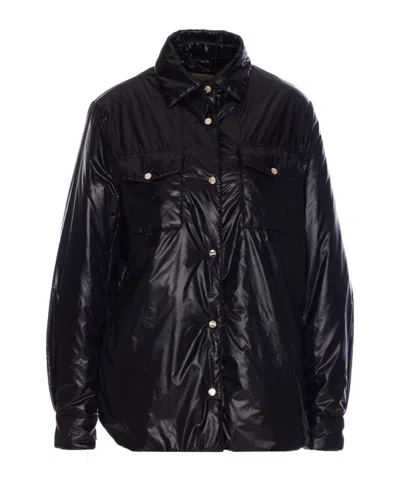 Herno Long Sleeved Press-stud Down Jacket In Black