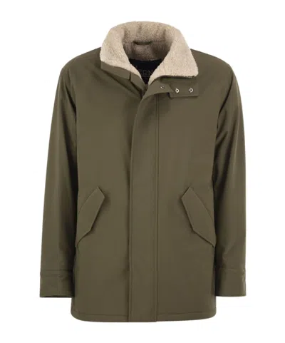Herno Long Sleeved Shearling Collar Jacket In Green