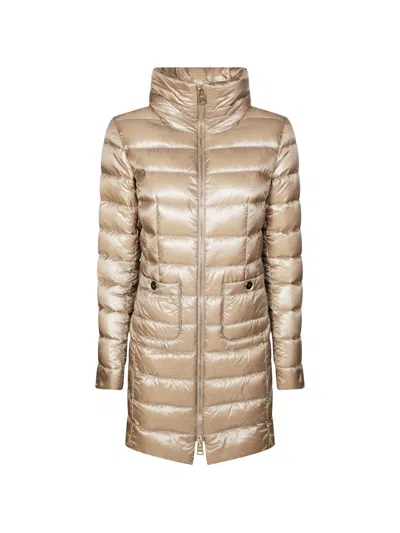 Herno Maria Quilted High-neck Coat In Neutral