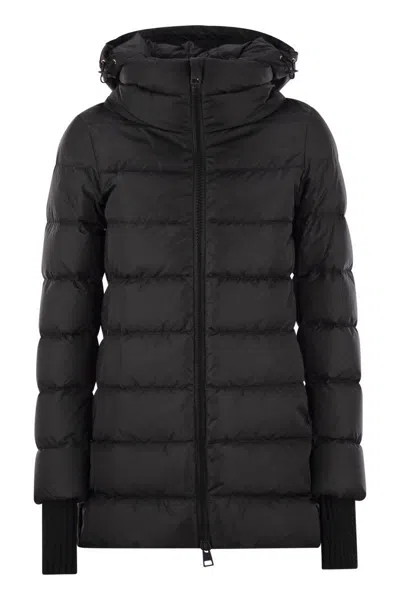 Herno Medium Down Jacket With Hood In Black