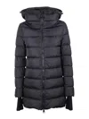 Herno Long-sleeved Quilted Down Jacket In Blue
