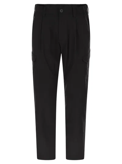 Herno Men Cargo Trousers With Mechanical Stretch Yarn In Black