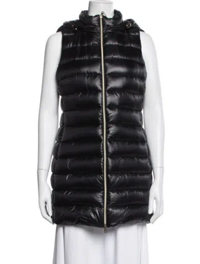 Pre-owned Herno Nylon Down Coat In Black