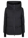 Herno Puffer Jacket With Structured Collar And Zipper Closure In Black