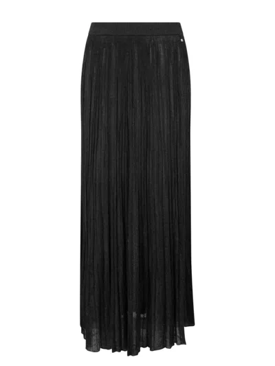 Herno Pleated Midi Skirt In Black