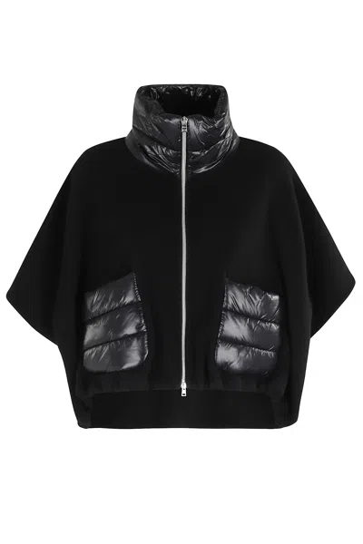 Herno Poncho Corto Con Dettagli In Black