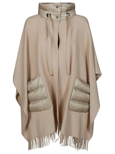 Herno Poncho In Lana Tasca Nylon In Beige