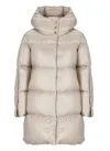 Herno ウルトラライトナイロン＆モノグラム Aシェイプ In Beige