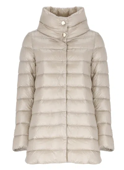 Herno Piumino Cappa Media Iconico Amelia Hdm In Beige