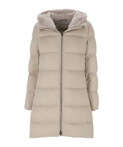 Herno Quilted Zipped Jacket In Nude