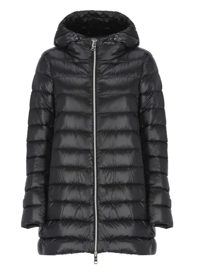 Herno Hooded Puffer Parka In Black