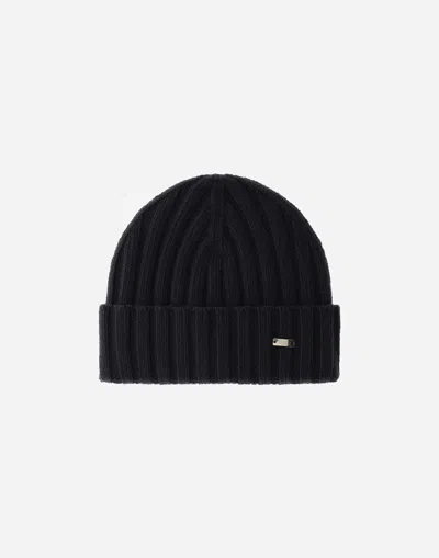 Herno Ribbed Wool Beanie In Black
