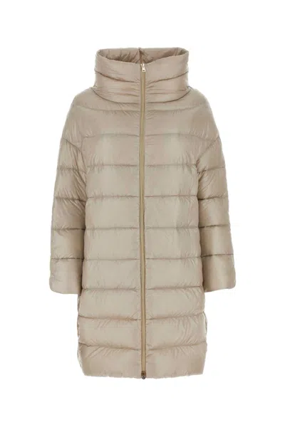 Herno Sand Nylon Matilde Down Jacket In Chantilly