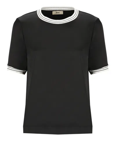 Herno Satin Effect T-shirt In Black