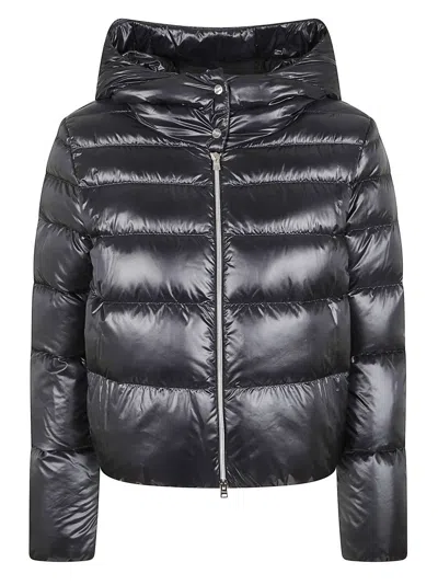 Herno Shiny Black Puffer Jacket With High Collar And Cropped Fit