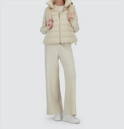 Herno Shiny Ribbed Knit Vest In Chantilly 1985 In Neutral