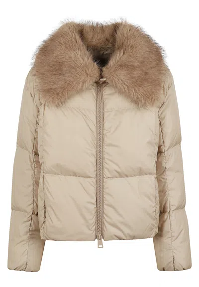 Herno Short Down Jacket With Faux Fur Collar And Horizontal Quilting In Neutral