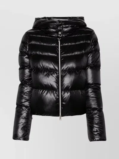 HERNO SHORT DOWN JACKET WITH HOOD AND DRAWSTRING