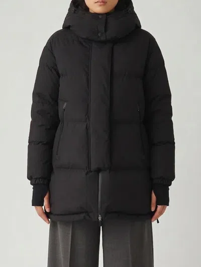 Herno Short Hooded Quilted Nylon Down Jacket With Water-repellent Finish In Black