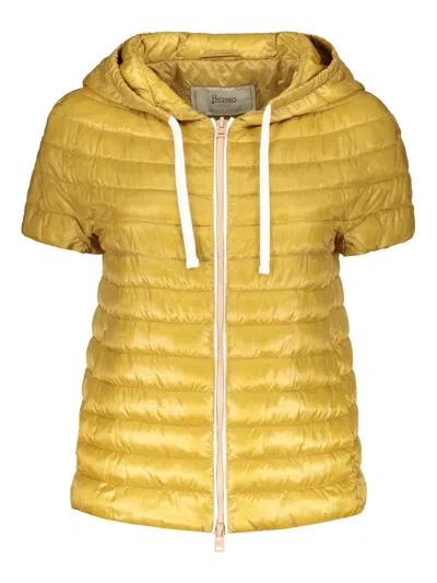 Herno Short-sleeve Puffer Jacket In Yellow
