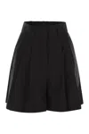 Herno Pleated Detail Shorts In Black