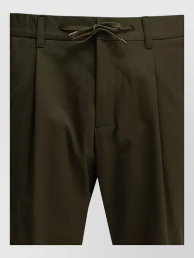 Herno Tailored Shorts Pleated Front Back Pocket In Green