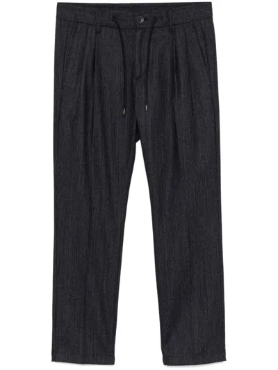 Herno Tapered Trousers In 9200 Blu Navy