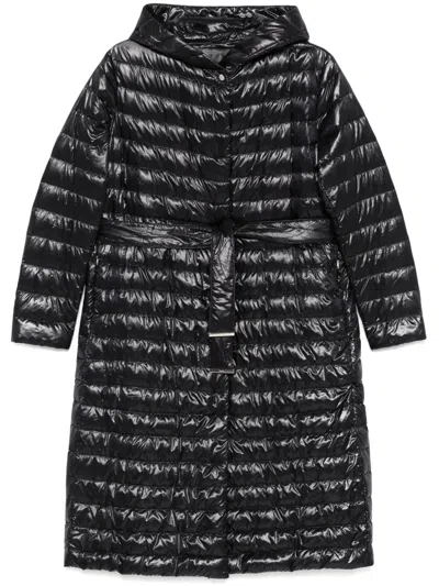 Herno Ultralight Coat In Schwarz