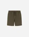 Herno Ultralight Crease Beach Boxers In Light Military