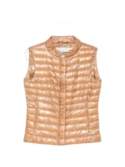 Herno Vera Quilted Gilet In Nude