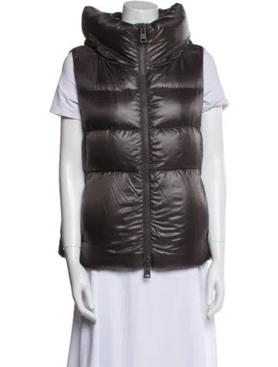 Pre-owned Herno Vest In Gray