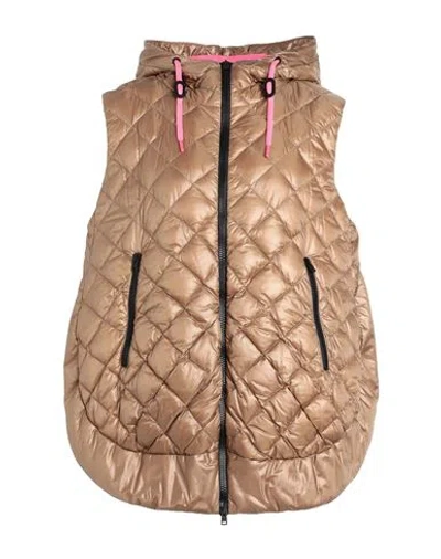 Herno Woman Puffer Camel Size 8 Polyamide In Beige