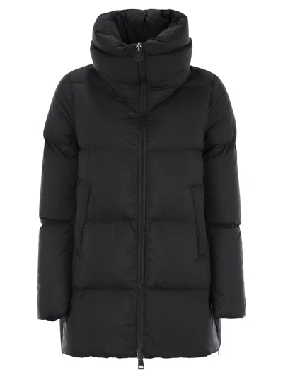 Herno Women Nylon Duvet Jacket In Black
