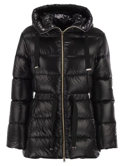 Herno Women Ultralight Nylon Down Jacket With Drawstring Waist In Black
