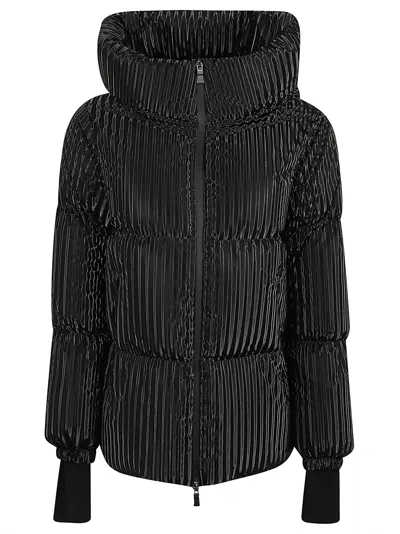 Herno Puffer Jacket Women High Collar In Black