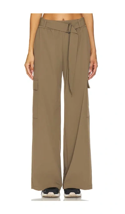 Heroine Sport X Mona Kattan Ava Pant In 사파리