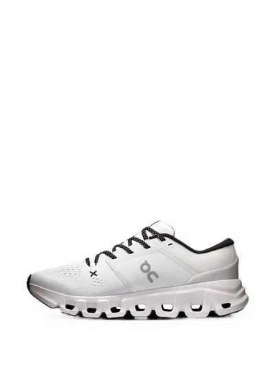 Heron Preston Sneakers With Contrasting Details In White