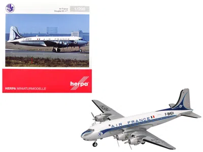 Herpa Douglas Dc-4 Commercial Aircraft "air France" (f-bheh) White With Blue Stripes 1/200 Diecast Model B