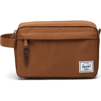 Herschel Supply Co . Chapter Dopp Kit In Brown