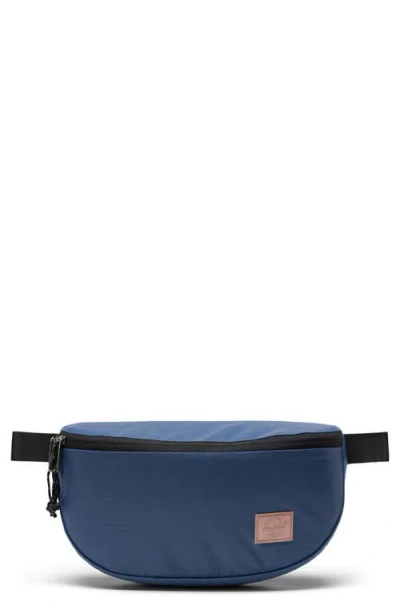 Herschel Supply Co . Kaine Belt Bag In Black