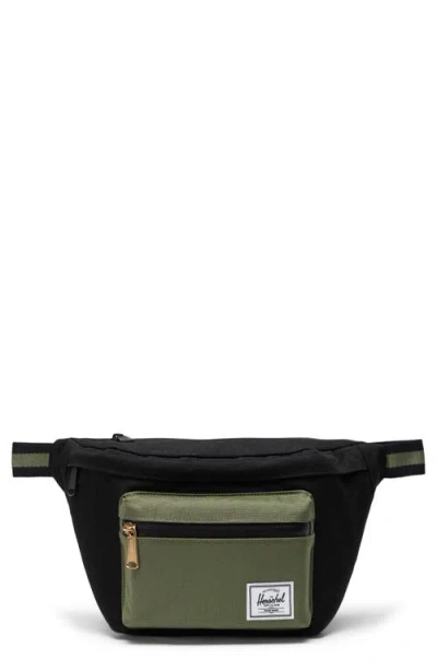 Herschel Supply Co . Pop Quiz Belt Bag In Black/four Leaf Clover