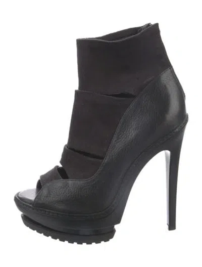 Pre-owned Herve Leger Leather Boots In Black