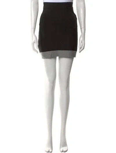 Pre-owned Herve Leger Mini Skirt In Black